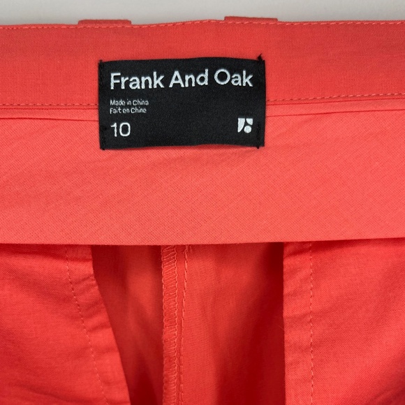 100% Organic Cotton Pleated Shorts - Picture 3 of 5